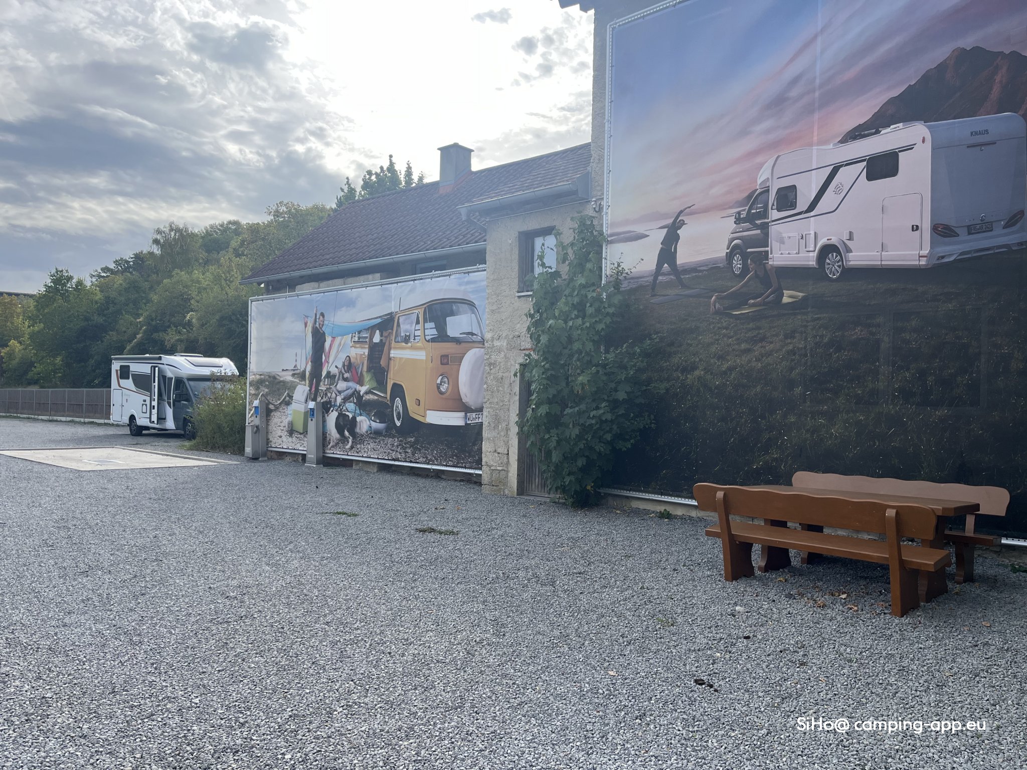 Maincamp Wohnmobil-Stellplatz — Foto 2