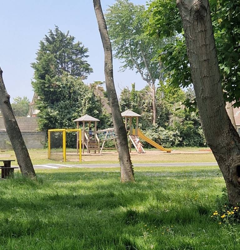 Camping - Espace de loisirs Pierre Soismier — Campingplass in Cabourg