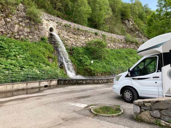 Stellplatz L'Hospitalet-prés-l'Andorre — Photo 2