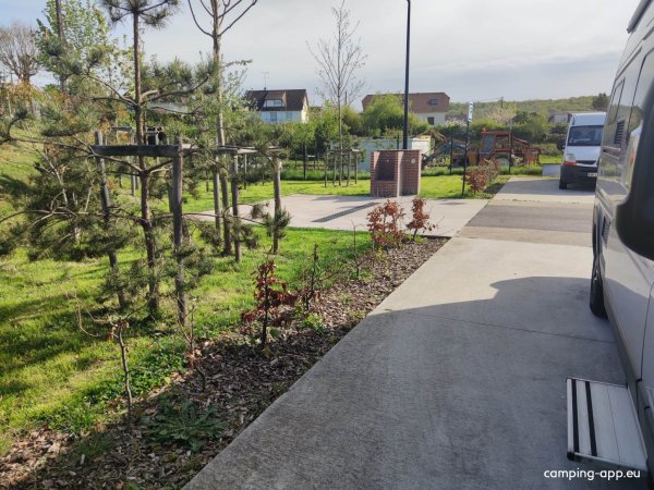 Stellplatz Paci sur Eure — Photo 2