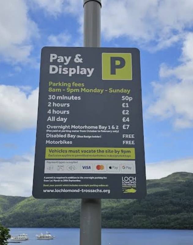 Tarbet Loch Lomond — Aire camping car in Arrochar