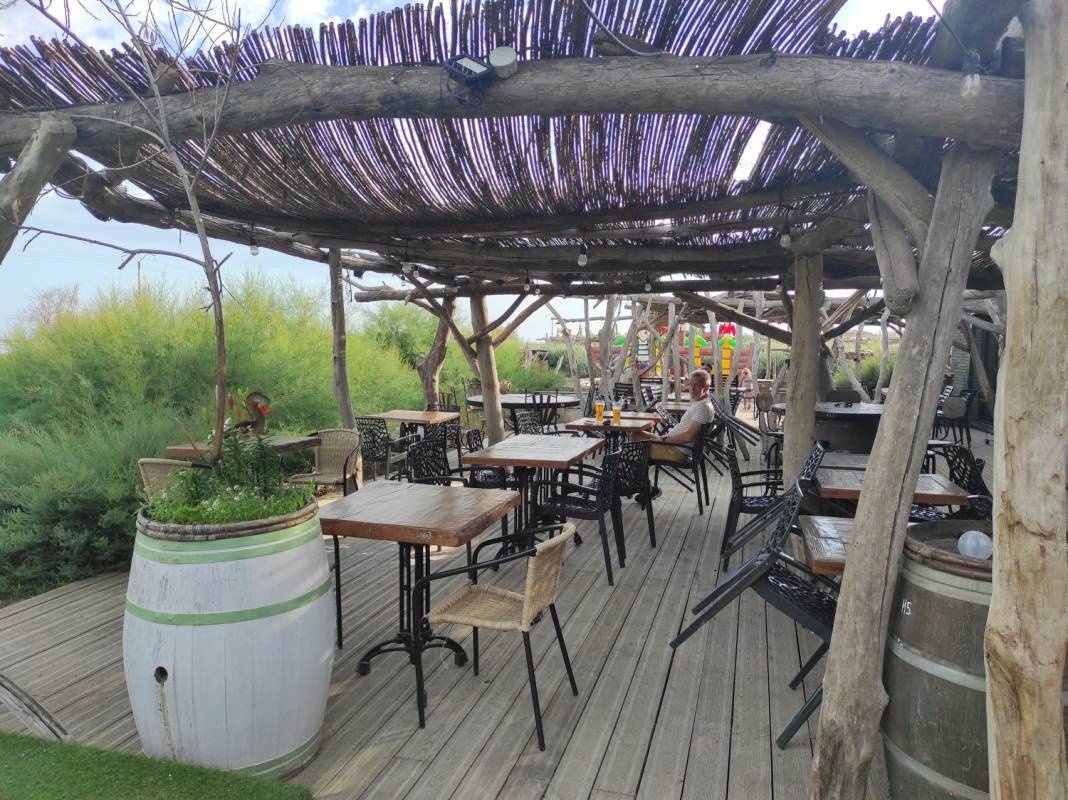 Les Bois Flottés — Campingplats in Arles