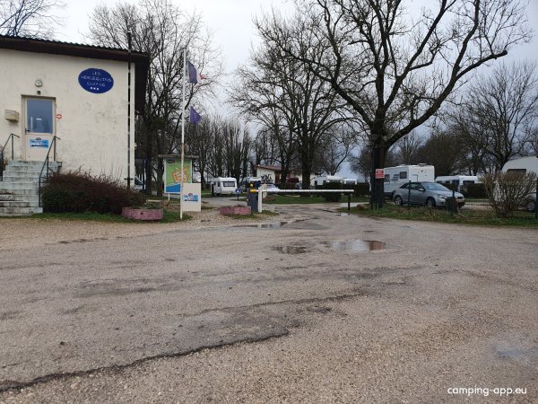 Camping Les Herlequins *** — Photo 5