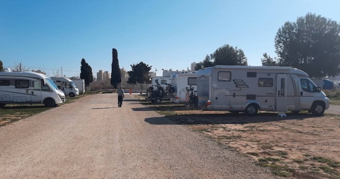 Stellplatz La Brisa — Area Autocaravanas in Peñíscola