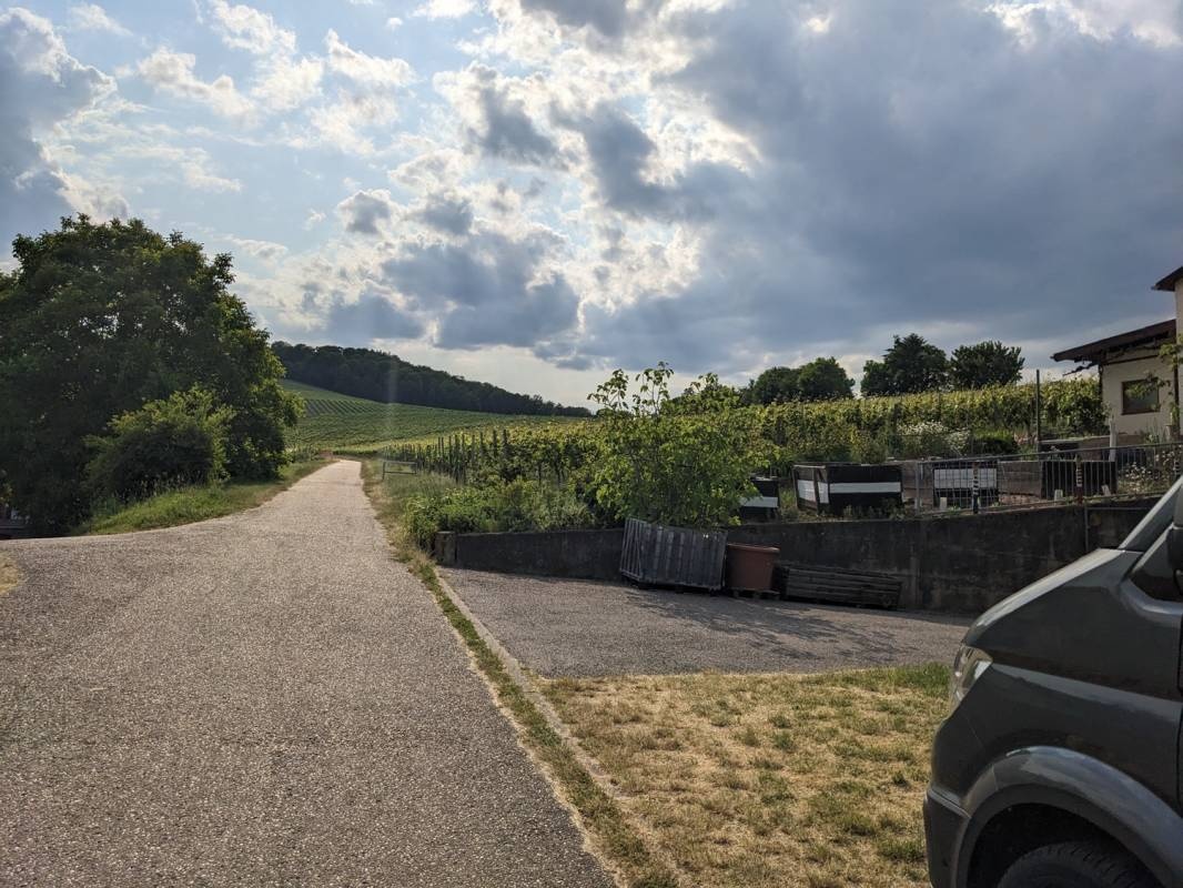Wohnmobilstellplatz am Weingut Sommer — Weingut in Brackenheim