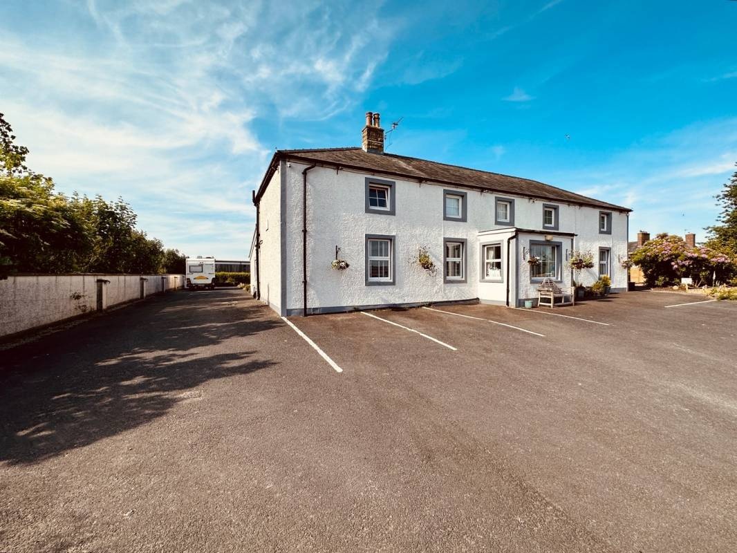 Surrone House Motorhome Aire — Stellplatz in Gretna