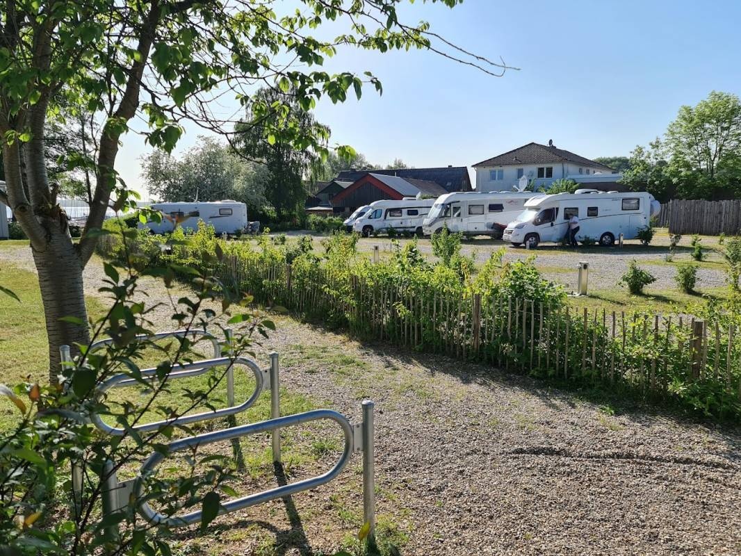 Naturcamping Spitzenort ***** — Cámping in Plön