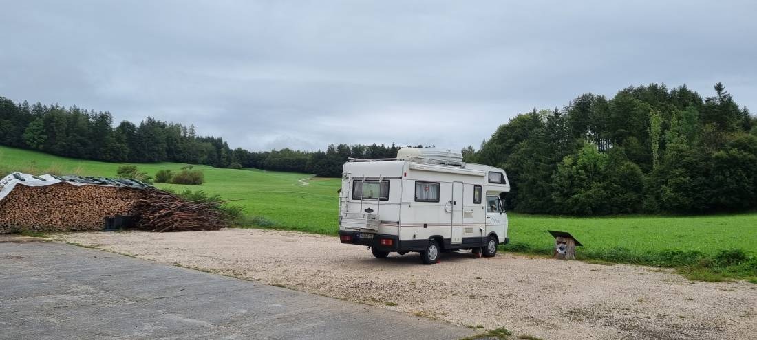 Schmidham, Traunstein — Campervan Site in Traunstein