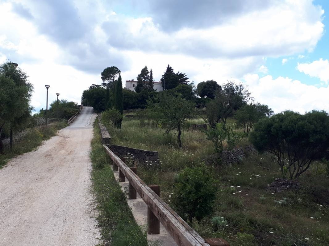 Statua del Crist Redentore — Sítio para autocaravanas in Dorgali
