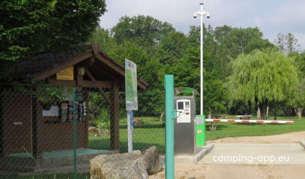 Stellplatz Mantenay-Montlin — Photo 5