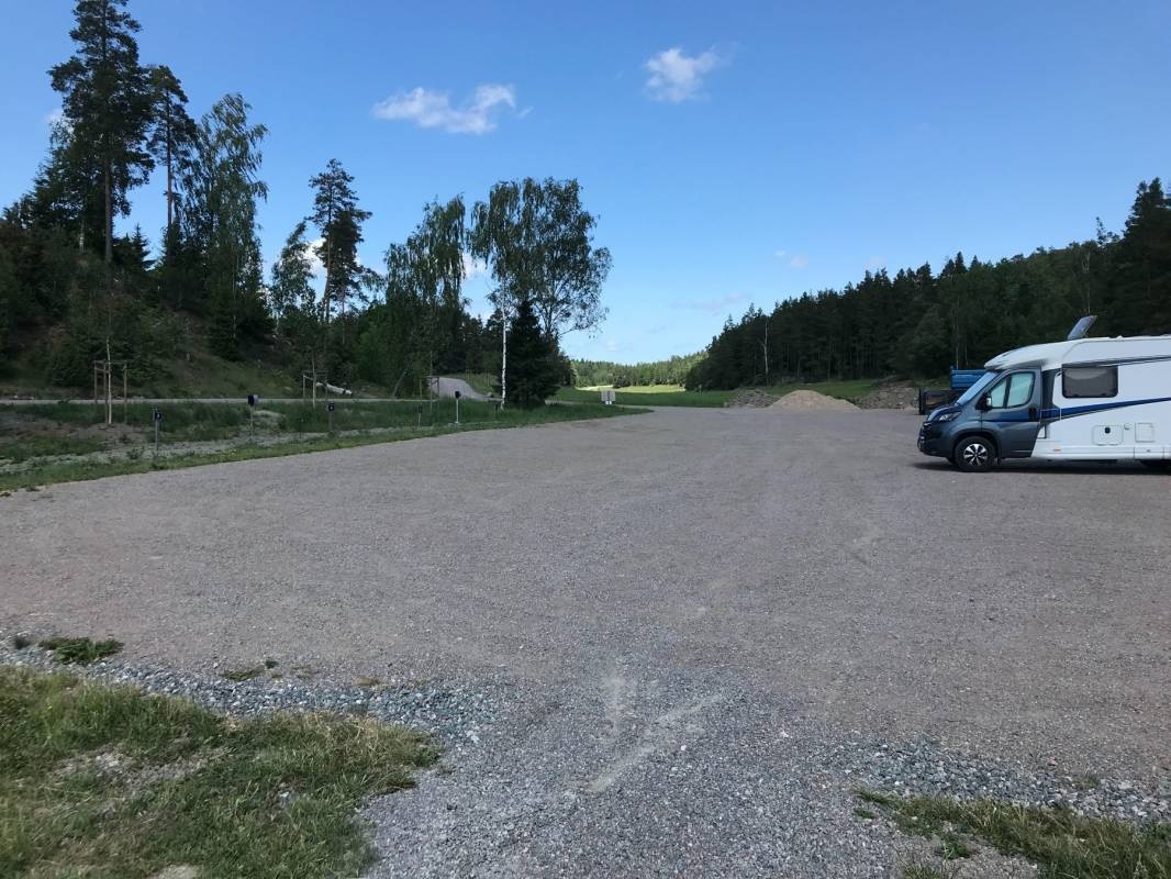 Bergs Gård — Campervan Site in Västerljung