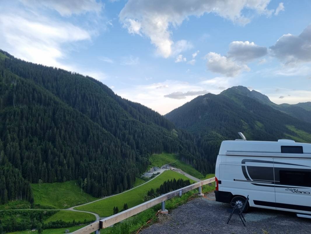 Christianhof — Sp. parking dla kamperów in Hinterglemm