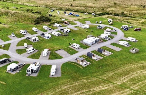 Barrow Campsite — Photo 3