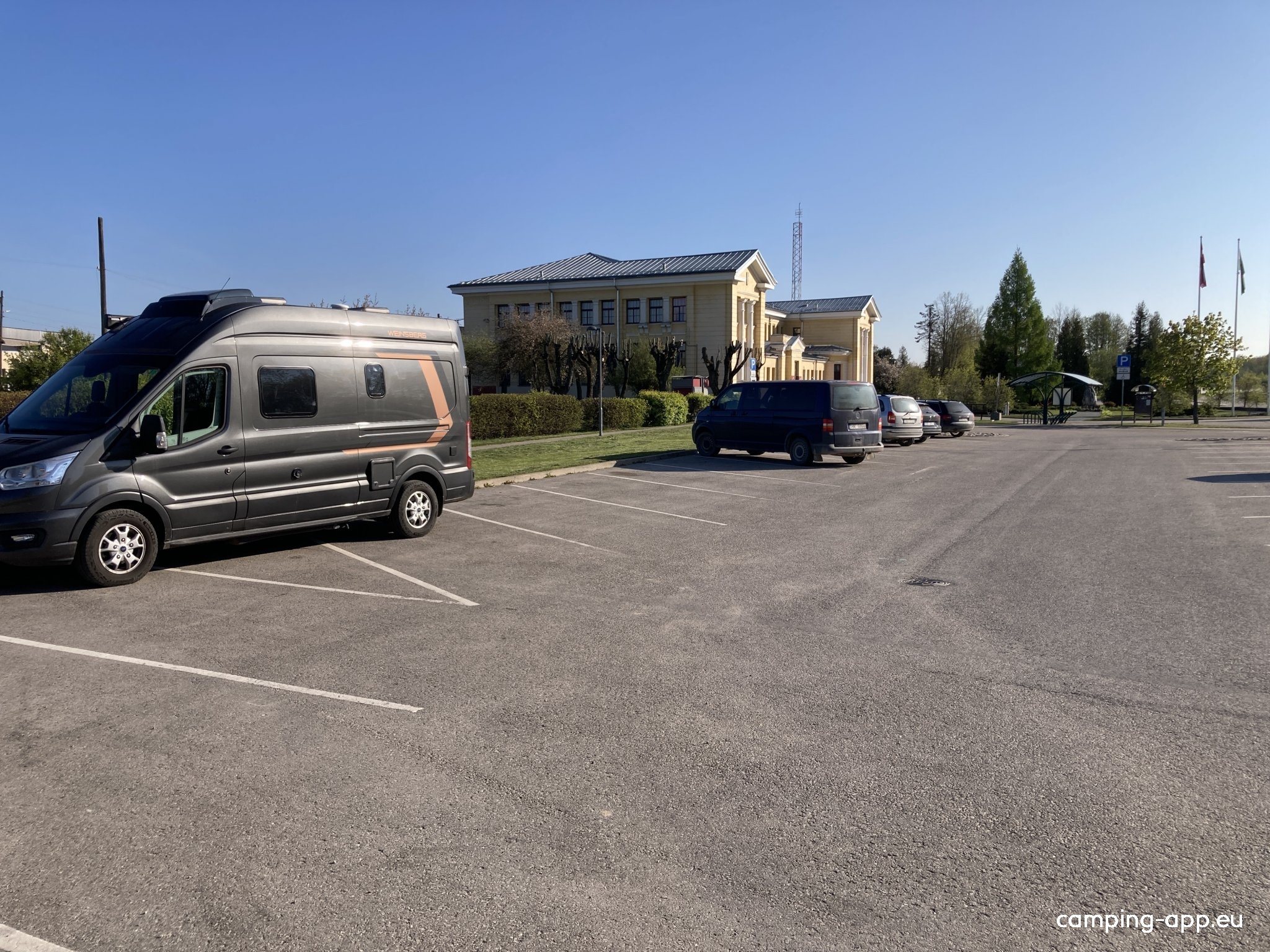 Gulbene parking — Area Autocaravanas in Gulbene