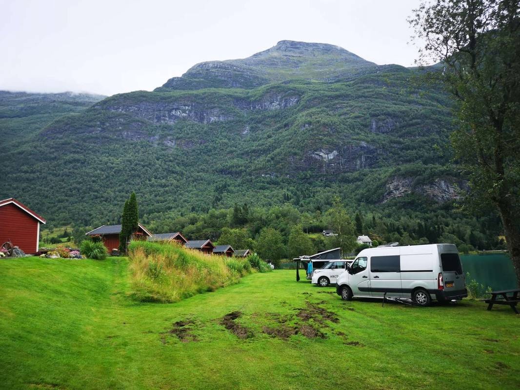Løken camping — Area da campeggio in Olden