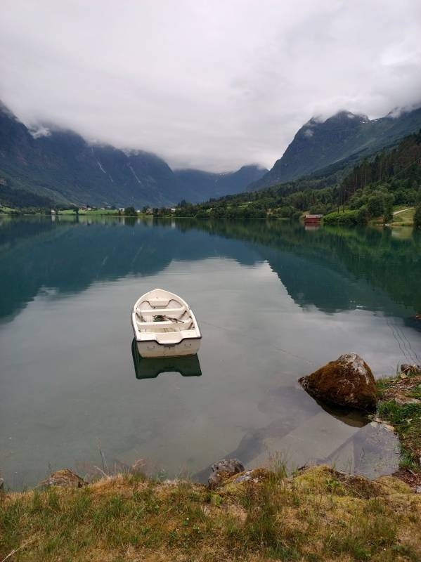 Løken camping — Campingplads in Olden