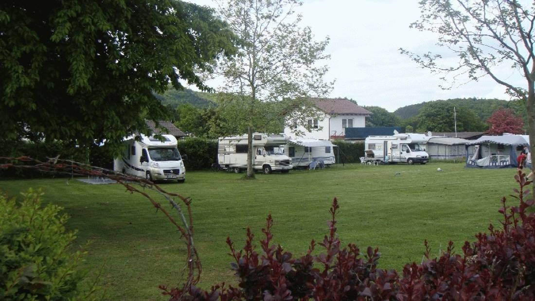 Campingplatz Zur Fähre — Kamp yeri in Waldeck