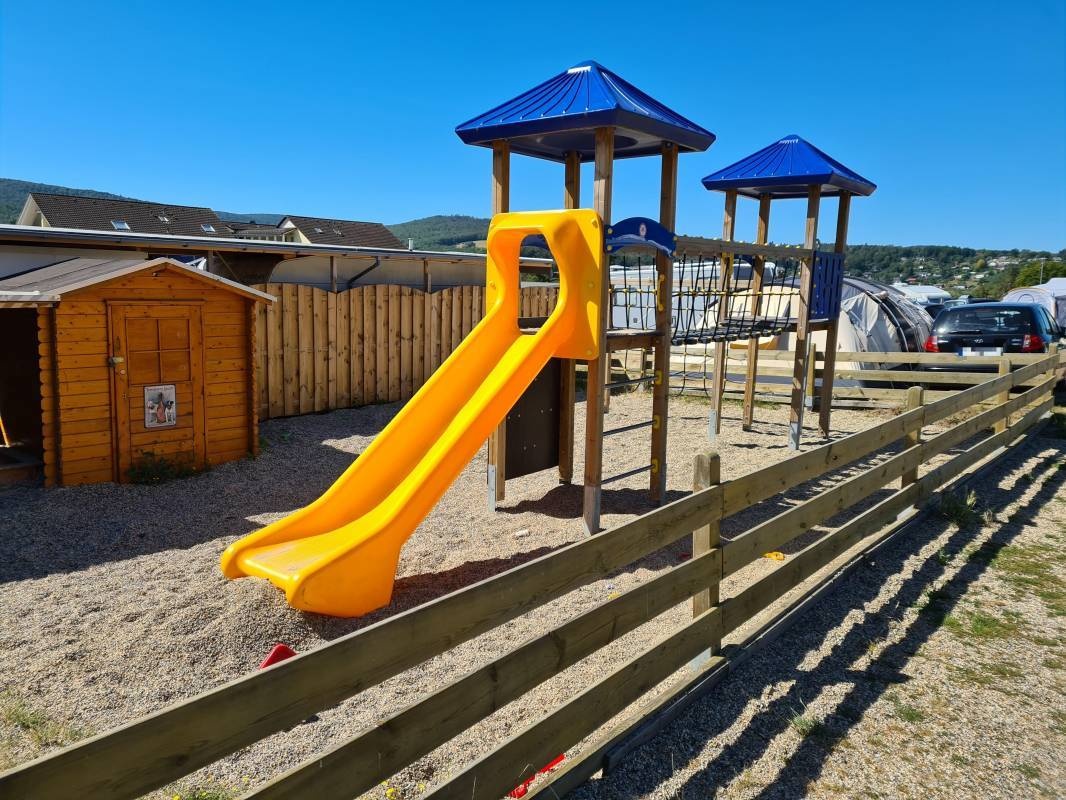 Campingplatz Seemannsheim — Kamp yeri in Waldeck