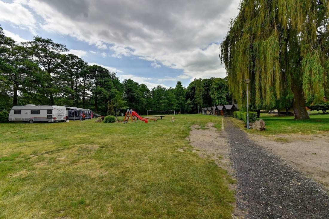 Autocamp Osek — Kemp in Osek