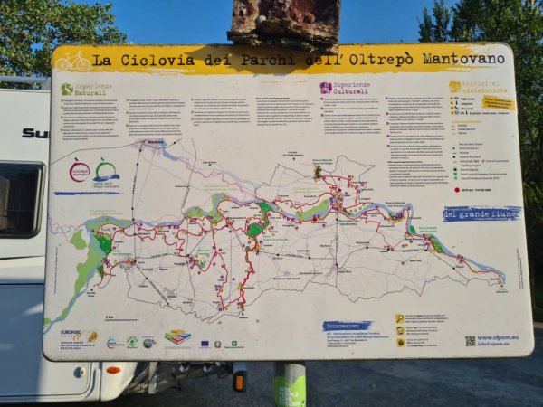 Wohnmobilstellplatz Pieve di Coriano — Photo 3