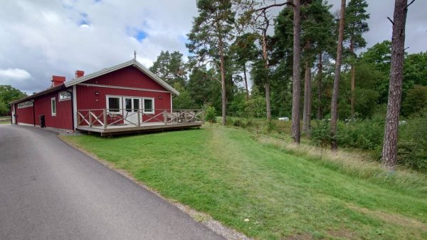 Trollhättan City Camping — Photo 5