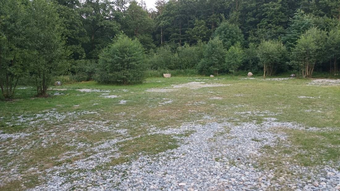 Wohnmobilstellplatz im Sandtal — 露营车营地 in Ilsenburg (Harz)