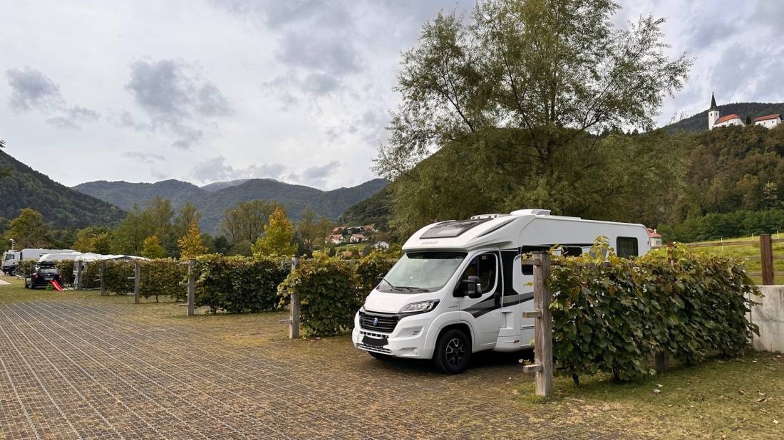 Kamp Podgrad — Kamp yeri in Vransko