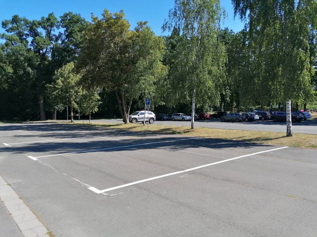 Stadtroda am Freibad — Stellplatz in Stadtroda