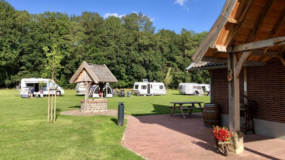 Minicamping Poortbulten — Camping in De Lutte