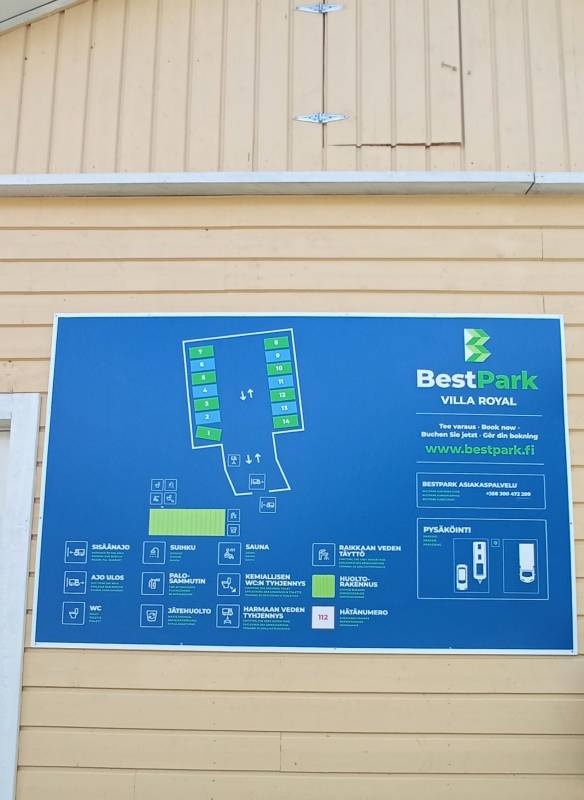 BestPlatz Villa Royal — Campervan Site in Murto