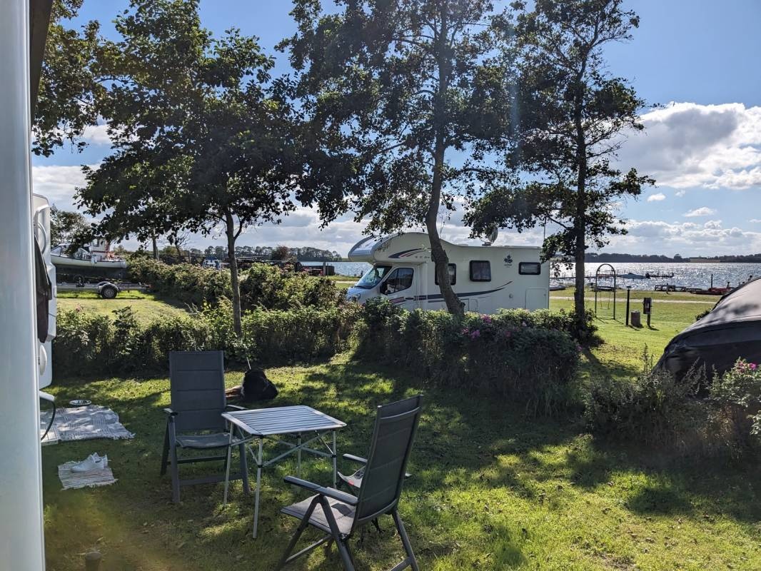 Ronæs Strand Camping — Camping in Nørre Aaby