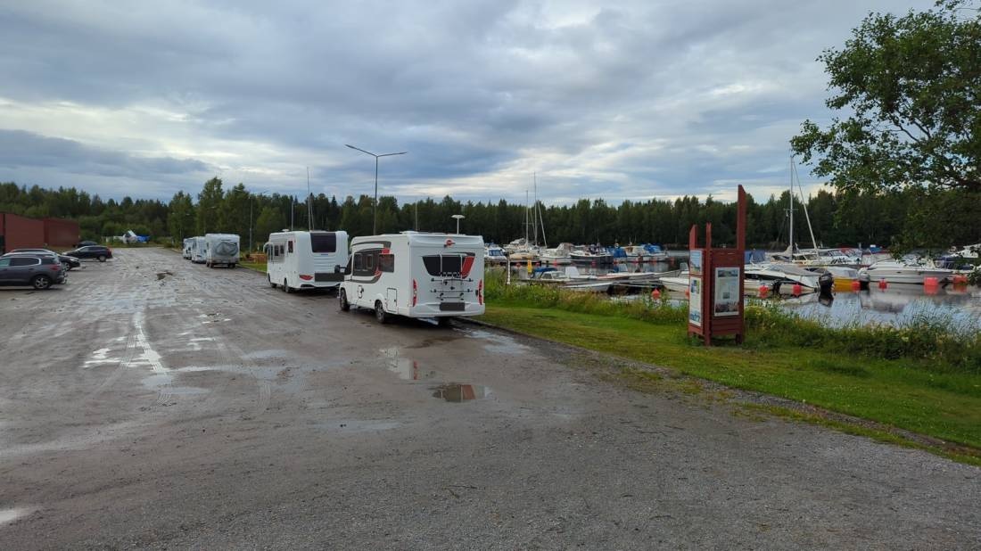 Bureå båthamn — Ställplats in Bureå