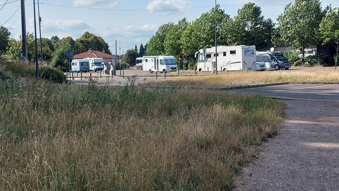 Stellplatz Longwy — Campervan Site in Longwy