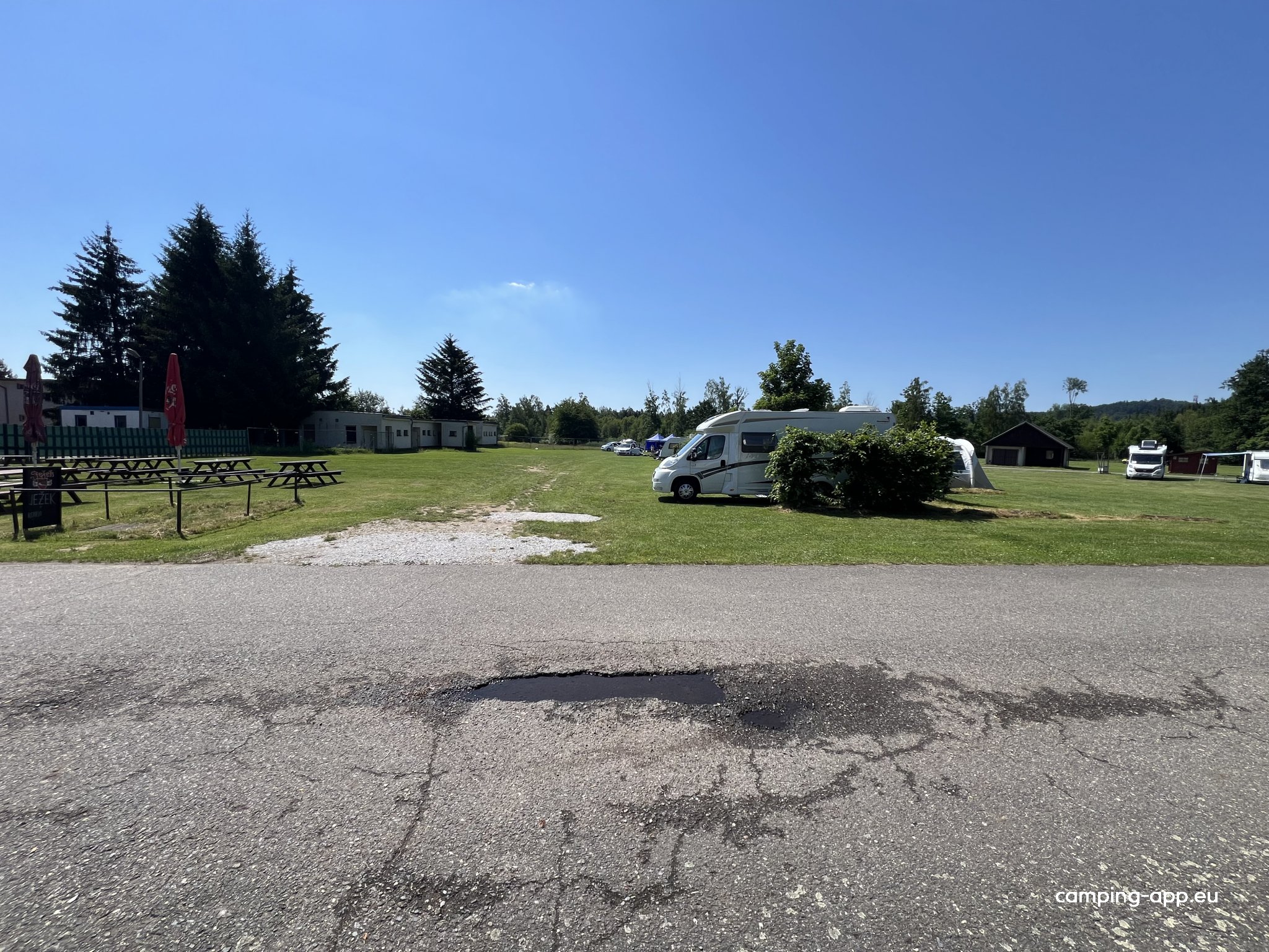 Camp Pávov — Campingplats in 