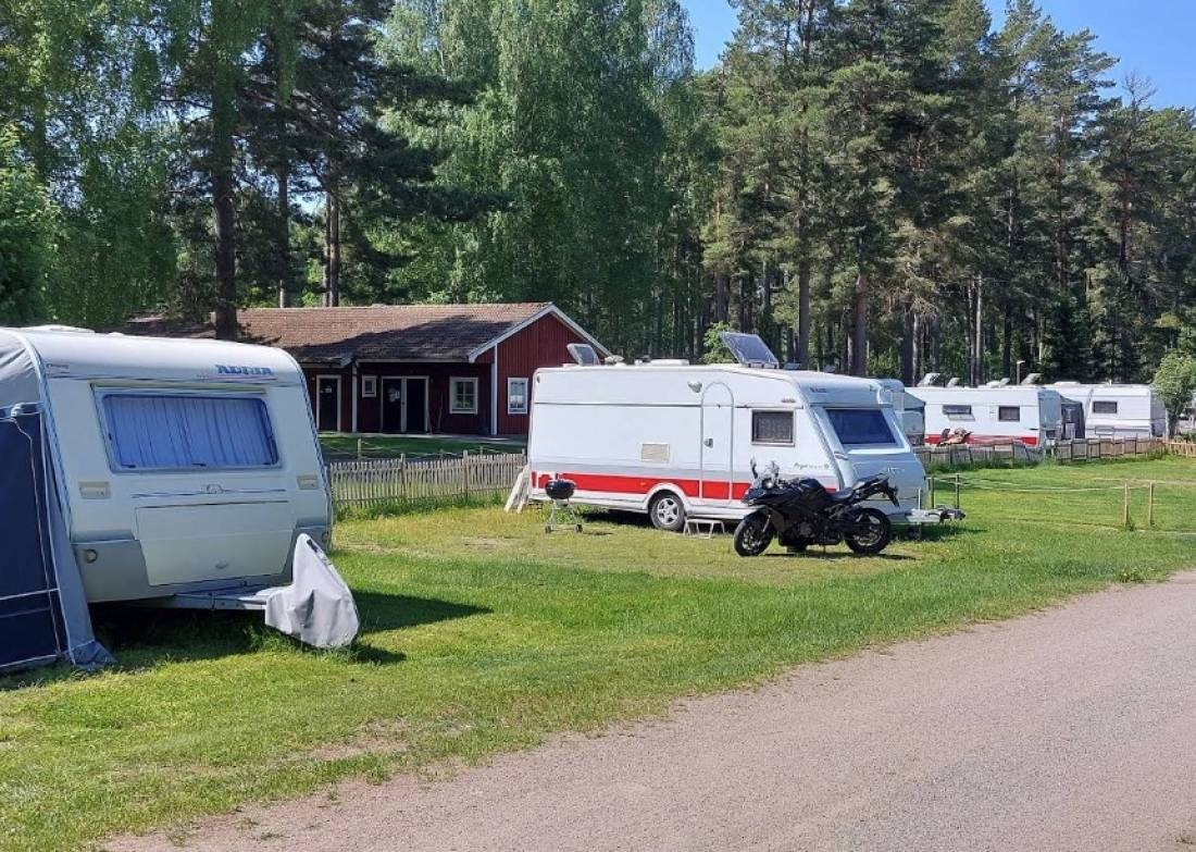 Östa Camping — Campingplats in Tärnsjö