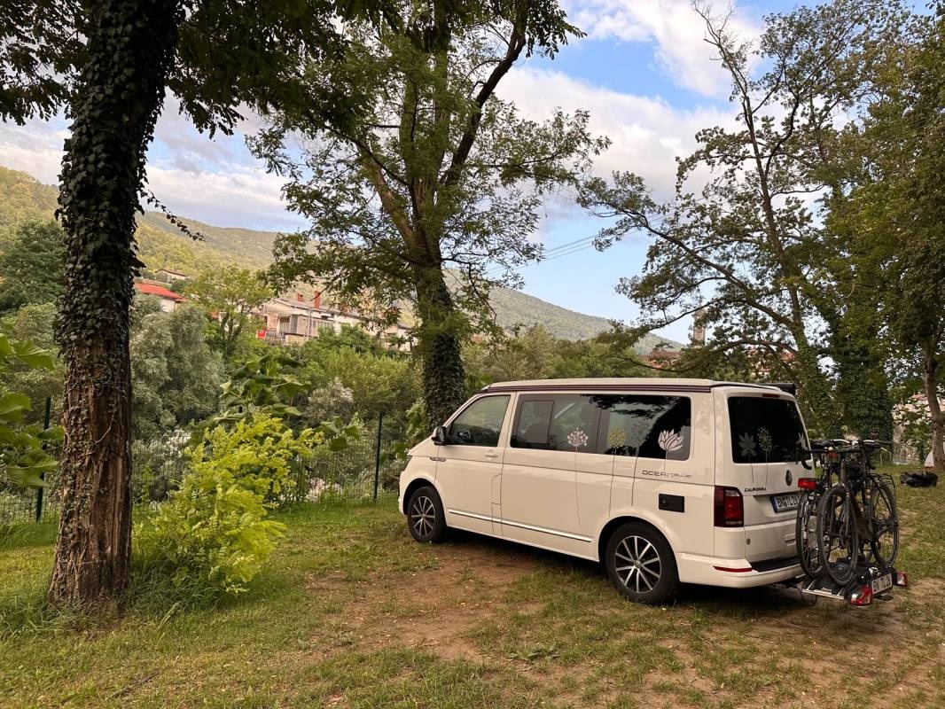 Autocamp Corada — Cámping in Kanal