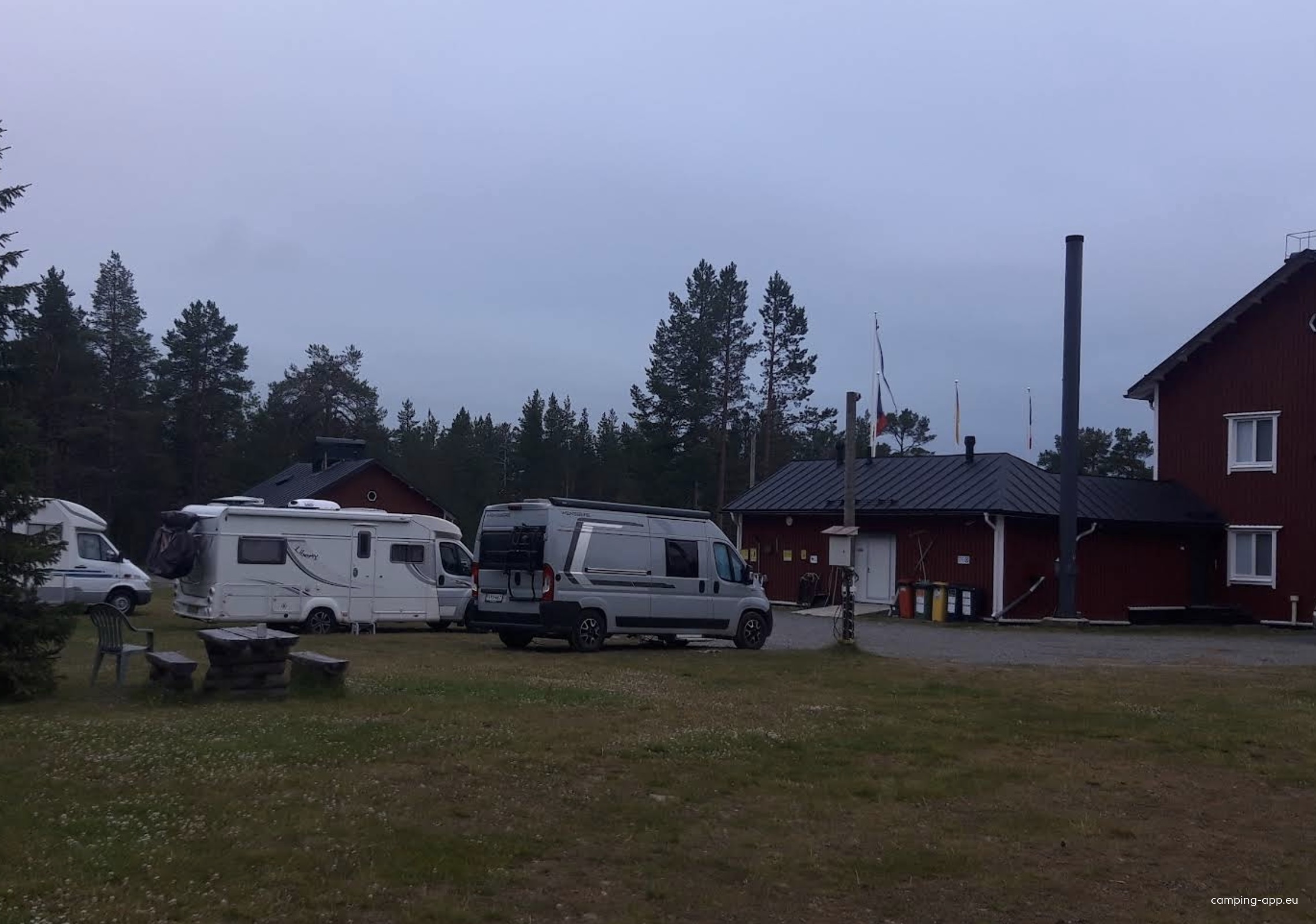 Vuotson Maja — Camping Site in Vuotso
