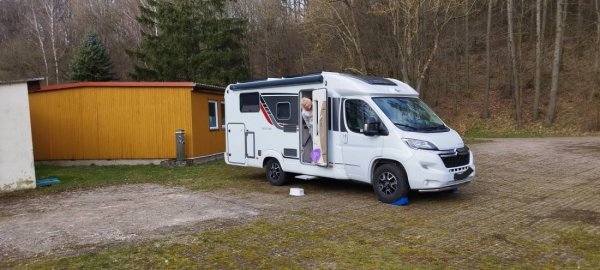 Kleiner Stellplatz am Freibad Wolfsberg — Photo 3