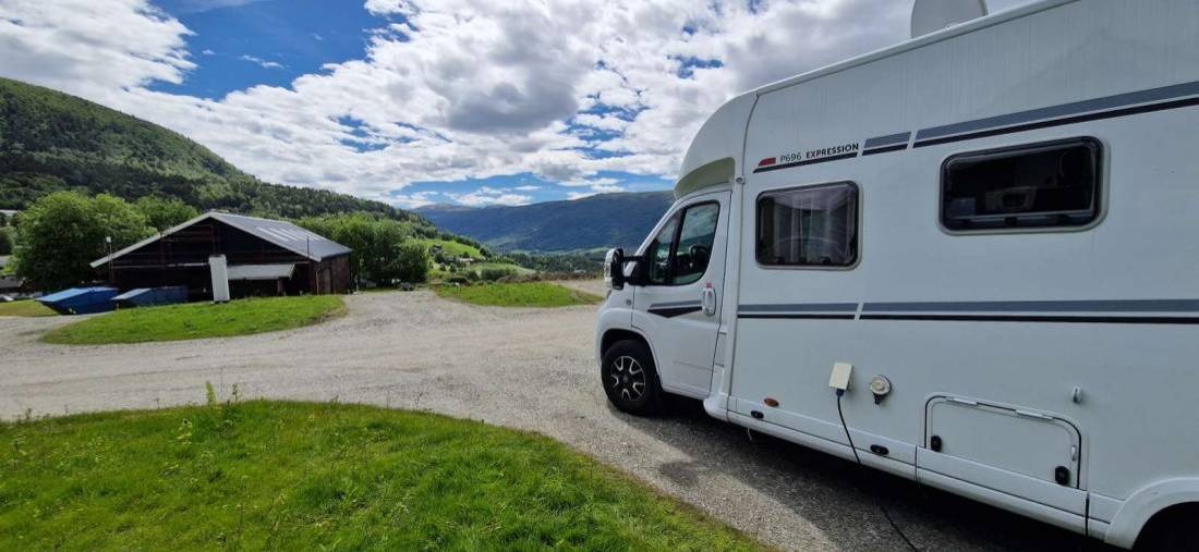 Domaas Gård Bobil og Caravancamp — Campingplads in Dombås