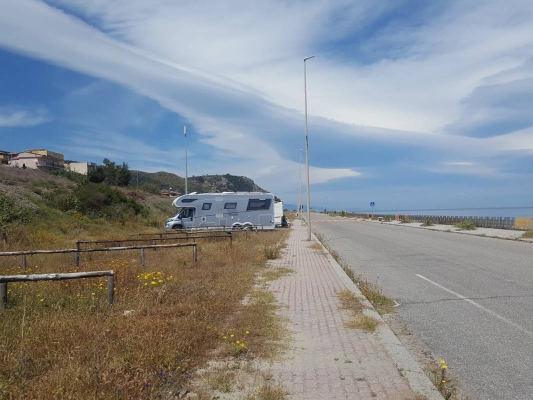 Canalello Sosta Camping — Aire camping car in Canalello