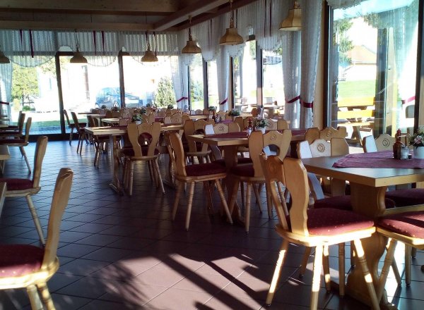 Stellplatz am Gasthof Troidlwirt Bodenwöhr — Foto 3