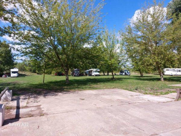 Wohnmobilstellplatz Pfännerhall-Geiseltal — Photo 2