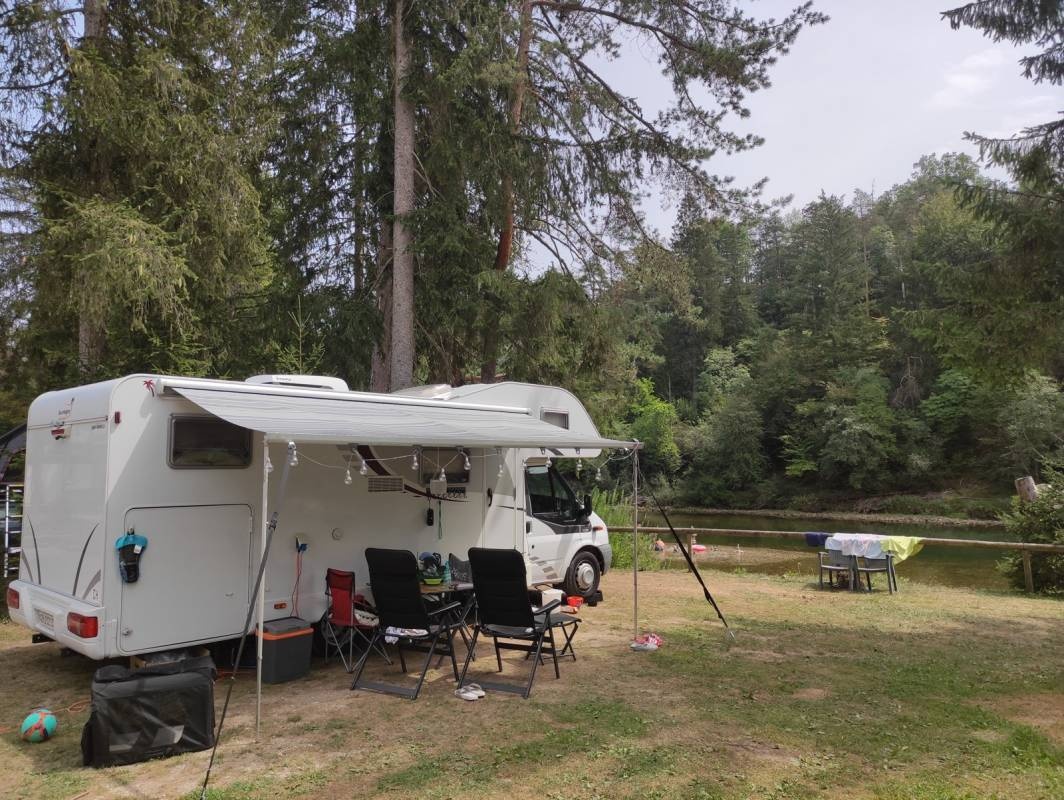 Rafting center Tinaraft — Sítio de acampamento in Radovljica