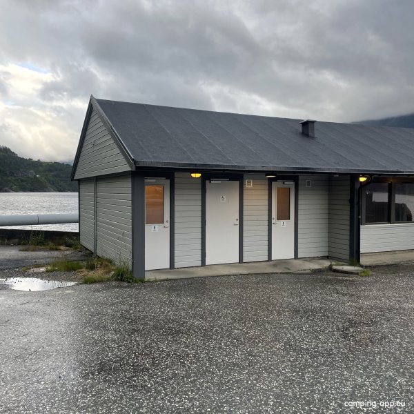 Parkplatz Eidfjordvegen — Photo 6
