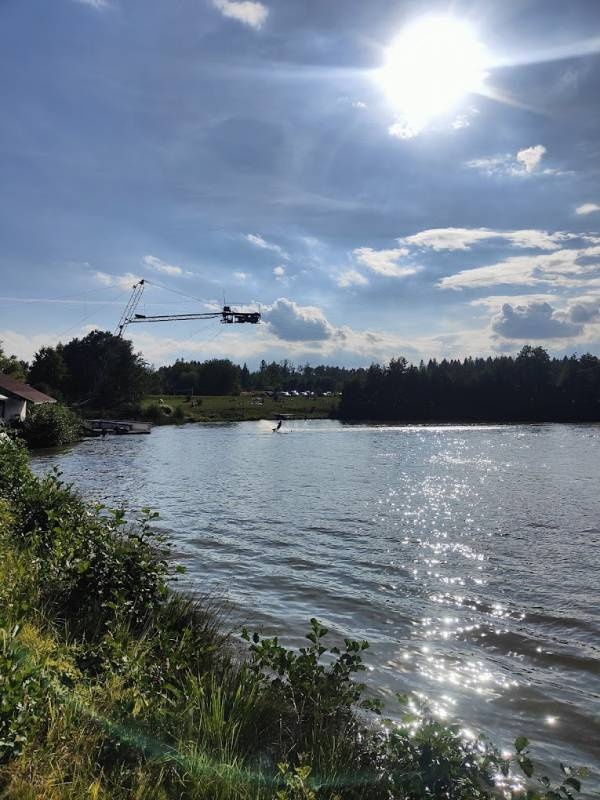 Pineapplewakepark Rossau — Kemp in Rossau