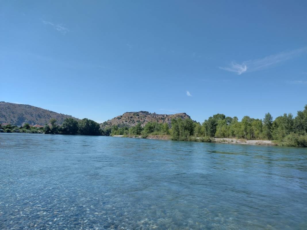 River Camp — Kamp yeri in Shkodër