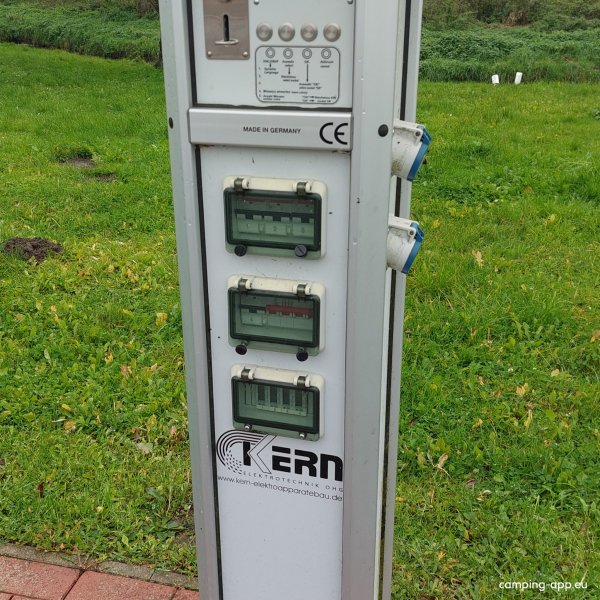 Parkplatz mit 2x Stellplatz — Photo 3