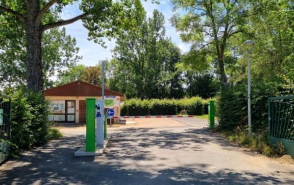 Aire Camping-Car Park Bromonte-Lamonthe — Photo 2