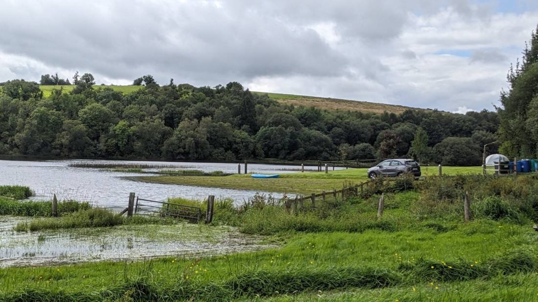 Row Campsite — Sítio de acampamento in Irland