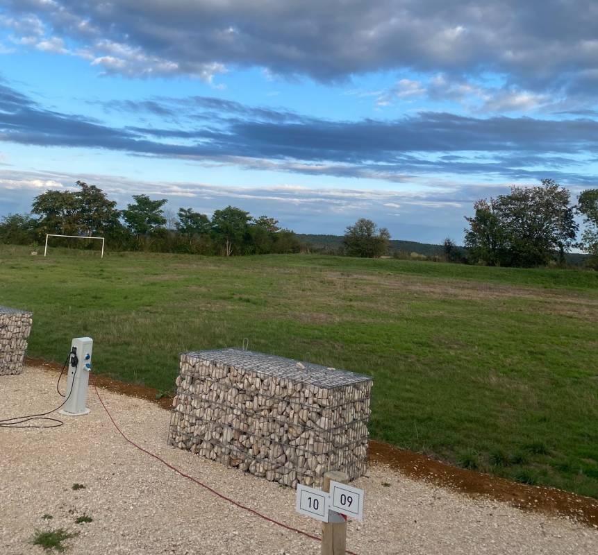 Aire CAMPING-CAR PARK d'Is-sur-Tille — Campervan Site in Is-sur-Tille